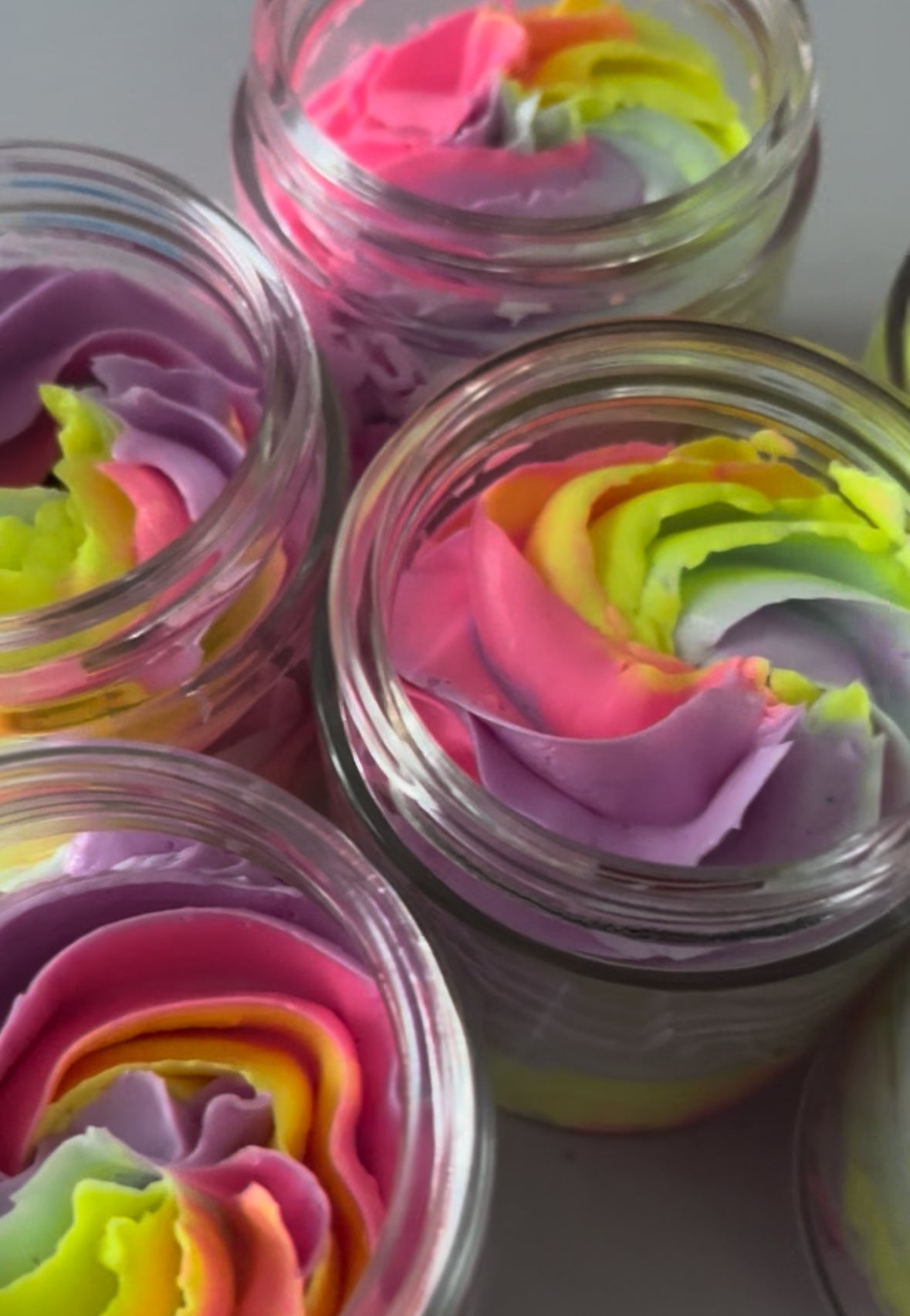 Pastel Clouds- Body Frosting